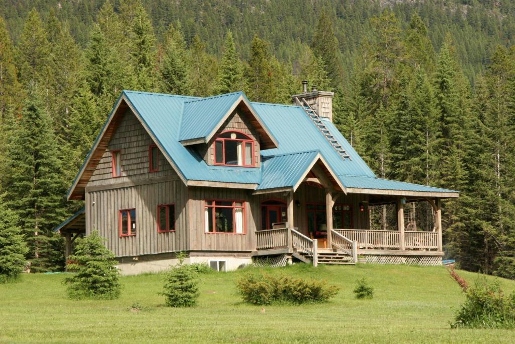 Nipika Mountain Resort Radium Hot Springs Rum bild