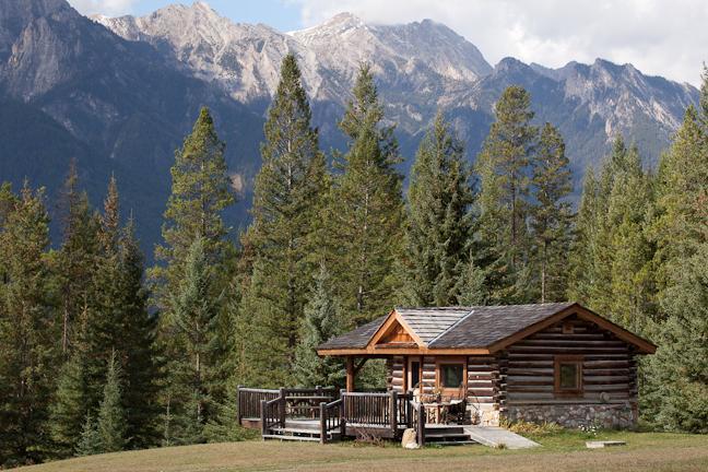 Nipika Mountain Resort Radium Hot Springs Rum bild